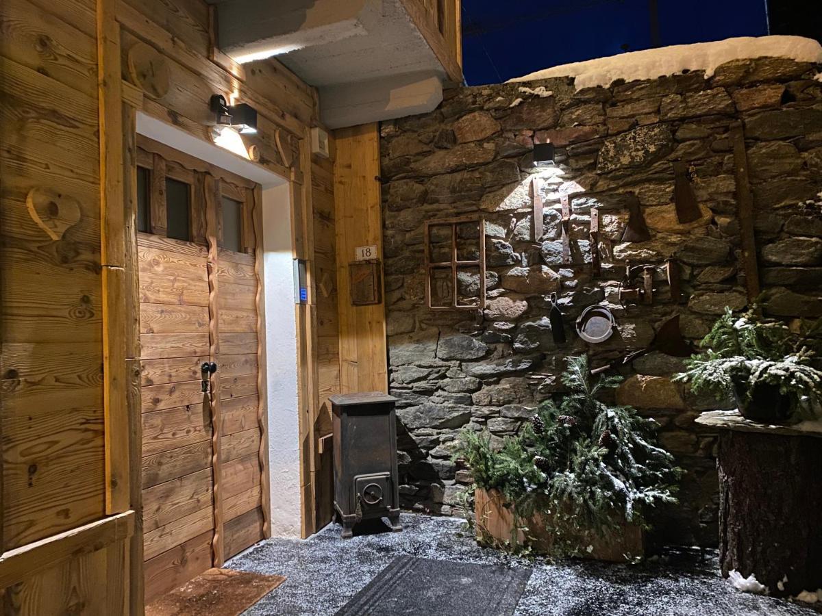 Maison Rongier Nel Centro Di Когне Екстериор снимка